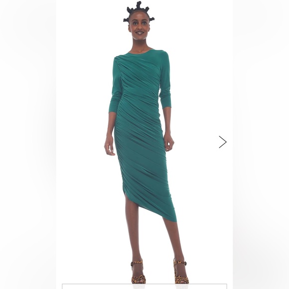 Norma Kamali Women's Green Long Sleeve Diana Gown - Picture 4 of 15